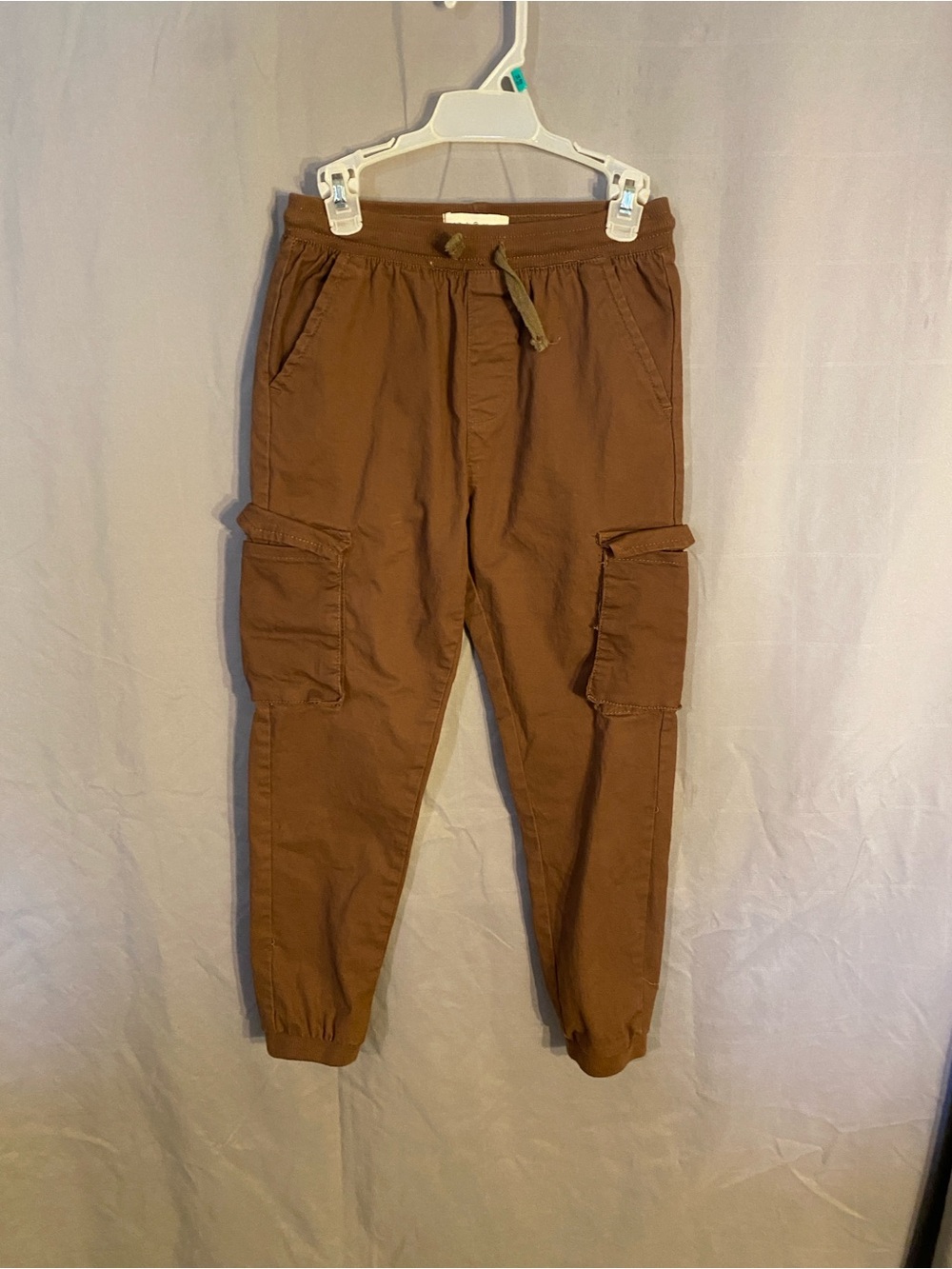 Men's Cargo Jogger Pants in Brown with Drawstring Waist